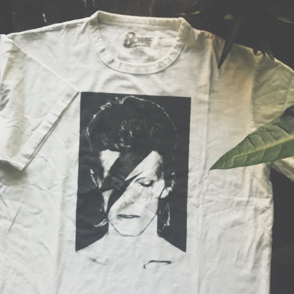 David Bowie tee XL